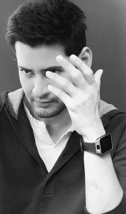 mahesh babu,smart look  మహేష్ లుక్ అదిరిపోయింది..!